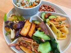 -素满香·全民食养自助(长宁龙之梦店)