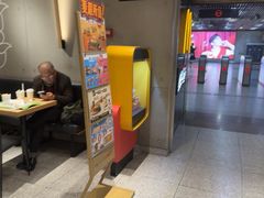 -麦当劳(中山公园龙之梦店)