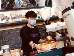 -Be Lived Cafe比例咖啡(摩天轮店)
