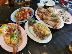 -拉威海鲜市场