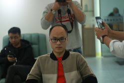 -发饰美男士增发补发假发定制店