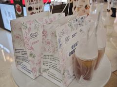 -芭莉与彩虹西餐厅(成都合生汇店)