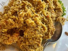 -东海岸人工湖美食村