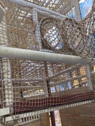 -PIPIKINGDOM皮皮王国欢乐号(欢乐海岸购物中心店)