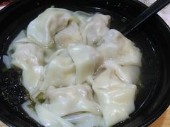 -真真鲜馄饨店(启蒙路店)