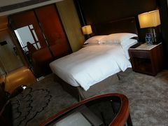 -中山利和希尔顿酒店