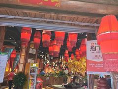 -老滇山寨•云南特色菜•地方菜•民族风情歌舞表演(金碧店)