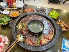 -黄潇洒老火锅(九眼桥宏济巷店)