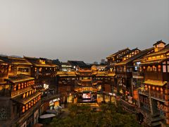 -磁器口古镇