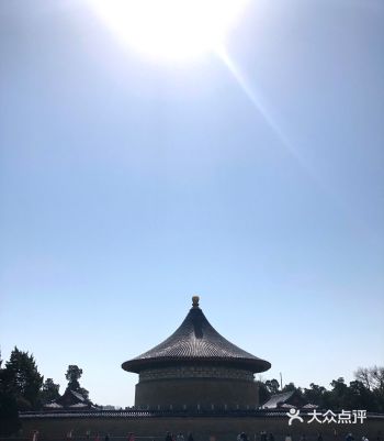 天坛公园能逛到腿抽筋.