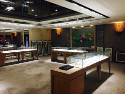 -北京七彩云南翡翠珠宝旗舰店(月坛店)