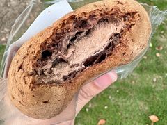 -炉边皮皮·烘焙甜品工厂店