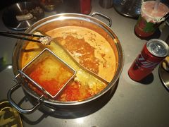 -瑞虹新天地月亮湾