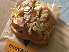 杏仁奶油肉桂卷-CHOCMONS巧克怪兽(屏风街店)