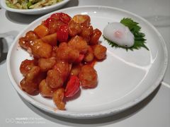 菠萝咕咾肉-徐小姐地锅鸡(云龙万达店)