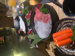 -湊湊火锅·茶憩(上海合生汇店)