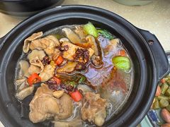 -龙记桂林米粉(财满街店)