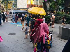 -詹爷爷乌节路街头冰淇淋