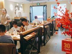 -豪客来牛排(重庆三峡广场步行街1704店)