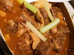 番茄炖鲜牛腩-尚一汤 广东炖汤(金桥国际店)