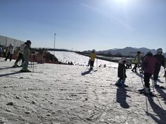 -华彬猛犸滑雪场