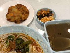-进哥湖南津市牛肉粉店(下沙店)