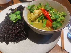 绿咖喱鸡饭-Wagas沃歌斯(大学路店)