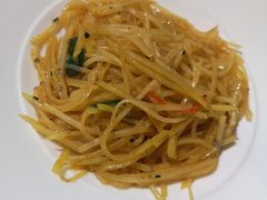 -荷风细雨·中国茶宴(碧云店)