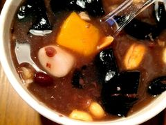 -杨小贤(东融国际影城店)