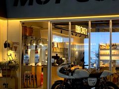 -HUGS coffee(东区店)