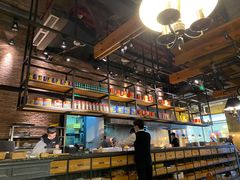 -I HOLIC艾豪丽披萨(KKone店)