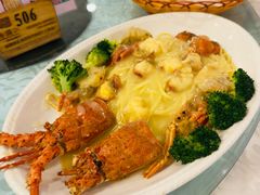 -御满江海鲜酒家(洛溪新城店)