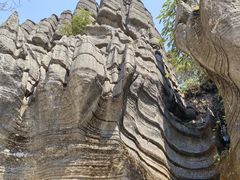 -梭布垭石林景区