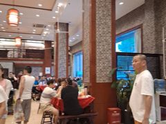 -侬佳蒸菜馆(听潮店)