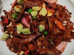 腊八蒜炒猪肝-95号酱骨·一块豆腐(展春园西路店)