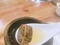 -胡须哥网红竹筒菜