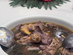 -卿园芳远·正宗石鼓白鸭汤