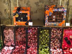 -VENCHI 闻绮(北京国贸商城店)