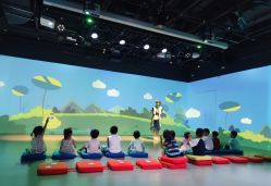 -小鸡哆哆故事屋·儿童乐园(嘉里城店)