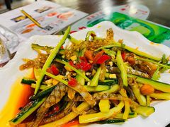 凉拌鱼皮-醉美东江·三文鱼·烧鸡公