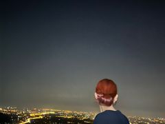 -鬼笑石后山停车场