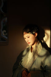 -一揽芳华汉服旗袍体验馆(拙政园店)