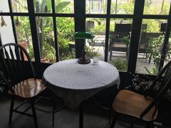 靠窗位-静香HOUSE·全时段融合餐厅(七星欢乐颂店)