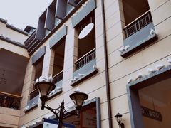 -王府井奥莱临潼小镇(临潼店)