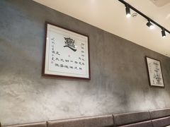 -阿洪锅贴王(小吃城店)