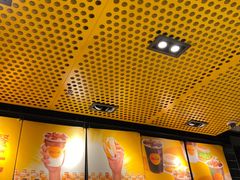 -麦当劳(中山公园龙之梦店)