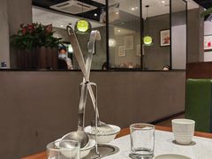 卡座-九府羊·鲜羊火锅·烤串(新华路店)