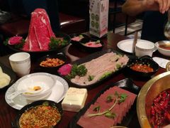 -重庆爽翻天老火锅(临平万达广场店)