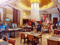 -怡聚轩全日制自助餐厅(大中华喜来登酒店)