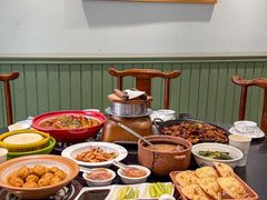 -鱼头泡饭·湖北菜·非物质文化遗产(岳家嘴总店)